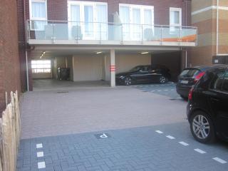 Boulevard Suites - 9