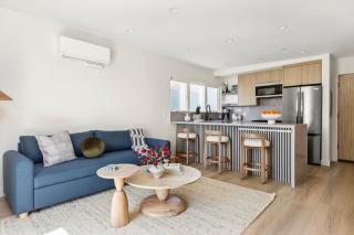 Tide House Unit D Modern Oceanview 1BD w Parking - 2