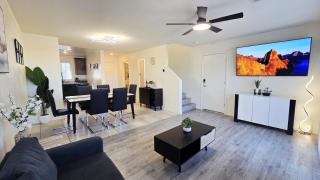 Luxury, Sleek & Modern Vibes! 15 min to Downtown! - 0