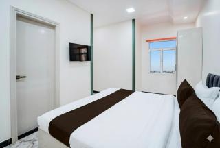 Hotel Tulip Prime Stays - 4
