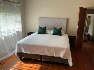 Entire 3 bed Family home in Cotswold - 3