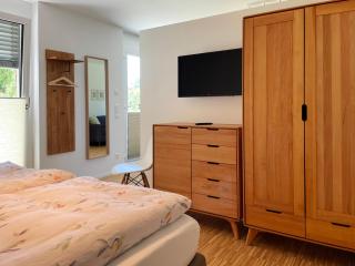 Gästehaus Juhl - Ruhige Zimmer, Studios und Apartments - 4