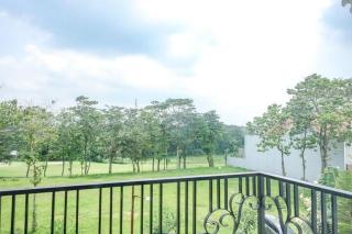 RedDoorz near Araya Family Club House - 9