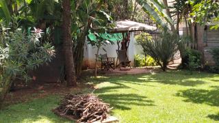 BnB chez Joep - Larger Guestroom Garden View - 8 min from UN - 0