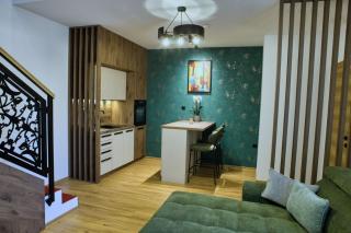 Royal Crown Apartments - 3