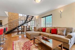 The Lofts Suites at Wood Avenue - 8