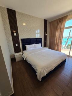 درة العروس فيلا بلويتش الازرق - 1