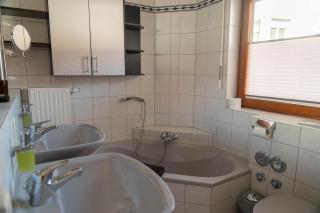 Komfortables 4-Zimmer-Reussenstein Apartment - 5