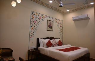 Virasat Haveli - A Heritage Boutique Hotel - 0