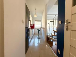 Wysoka Two-Level Cosy Apartment by BookingHost - 4