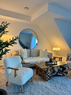 Vollmöblierte hochwertige neue Apartments - 0