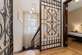 The Lofts Suites at Wood Avenue - 2