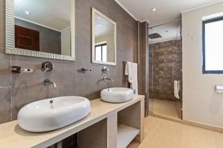 The Lofts Suites at Wood Avenue - 1