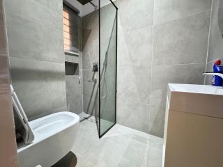 Luxury 3BR in Lekki, Pool, PS5, WiFi, Family Haven - 8