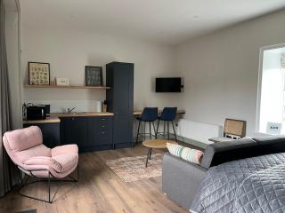 Crossdrum Courtyard Apartment One - The Dairy - 6
