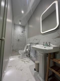 Crossdrum Courtyard Apartment One - The Dairy - 4