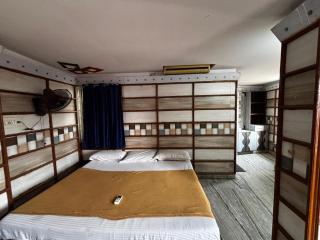 MJ Guest House - 8