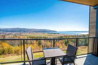 302 - Full View - See Look Admire - Pool & Gym - 9