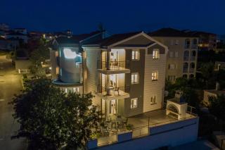 Island Resort Mihaela - 9