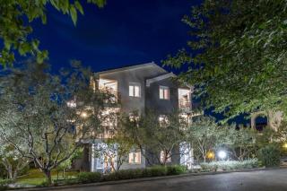 Island Resort Mihaela - 1