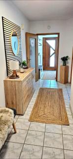 Ruhige Ferienwohnung Nussbaum mit kostenlosem Parkplatz ideal für Monteure, Geschäftsreisende, Paare & Durchreisende - 5