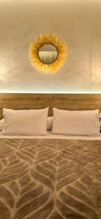 West Golf Luxury Apartments - 9