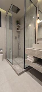 West Golf Luxury Apartments - 8