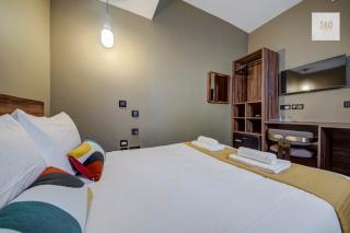 Spacious 4BR Home Bugibba Square 1 Min Beach - 1