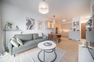Kierbedzia Premium Apartment - 7