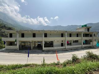 The Jade Inn - 1