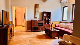 Maison Warmth - Elegant Sunlit 2BR near Piata Victoriei - 4