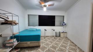 Apartamento no Tombo 80m da praia - 4