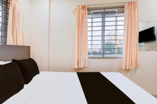 Townhouse MVP Sector With Kailasagiri Hill View - 8