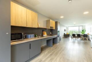 Accessible Rooms Near Cork City Centre - 1