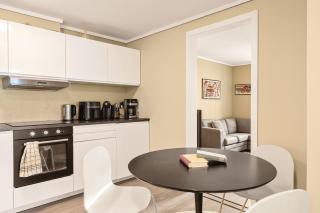 City Center Apartment with balcony - 8