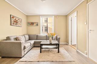 City Center Apartment with balcony - 0