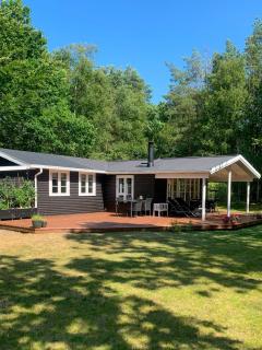 Renovated Summerhouse 250 Meter From The Water - 9