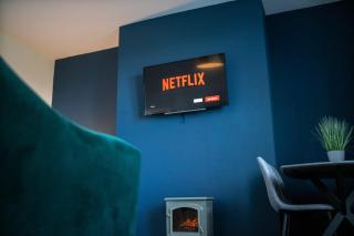 2 Bed Cottage with Garden & Stunning Field Views - 1