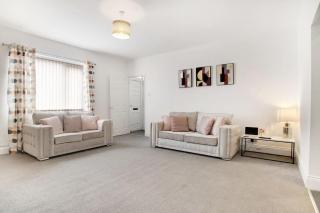 Elegantly 2-Bedroom in Ashington, Sleeps 3 - 6