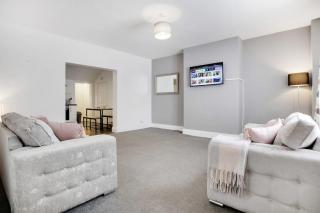 Elegantly 2-Bedroom in Ashington, Sleeps 3 - 3