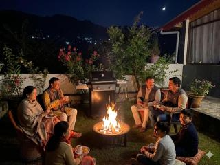 StayVista at The Himalaya Escapes with BBQ & Bonfire - 5