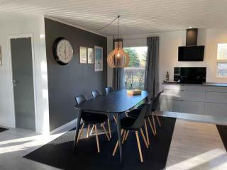 Newly Renovated Holiday Home 150 M From Fjord - 3