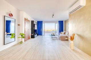 Luxury 3BR Penthouse with Private Pool and Views - 3