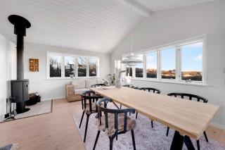 Sea View And Charging Station For Electric Car - 1