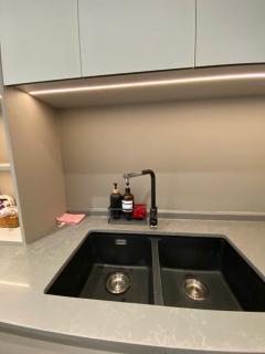 The Opera Metropole Skyline Apartments - 9