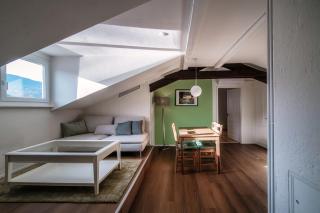 Mansarda Verde by Quokka 360 - Cozy Attic Apartment with Lake View - 9