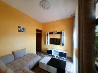 Park View Perch Apartment - 4