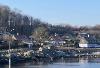 Old Fishermans House At Listed Harbor - 8