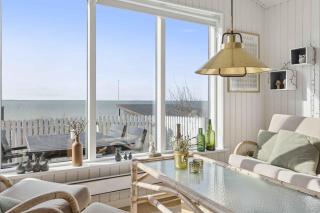 Enjoy The Silence And Stunning View Over The Sea - 9