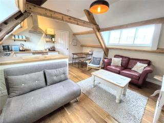 Characterful & Central - Entire Flat - 4